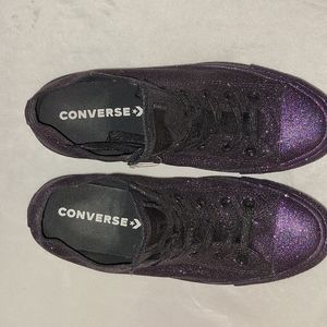 New without box womens converses